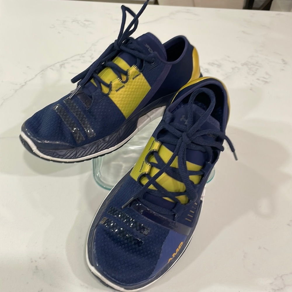 Tennis shoes- Under Armour